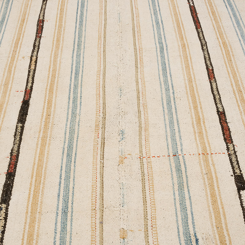 Vintage Anatolian Kilim Rug - 5' 3" x 7' 8" (63" x 92") - K0085862