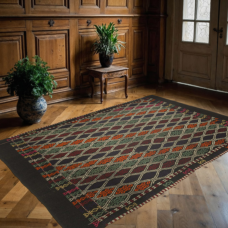 Vintage Anatolian Jijim Rug - 4' 9" x 7' 3" (57" x 87") - K0085934