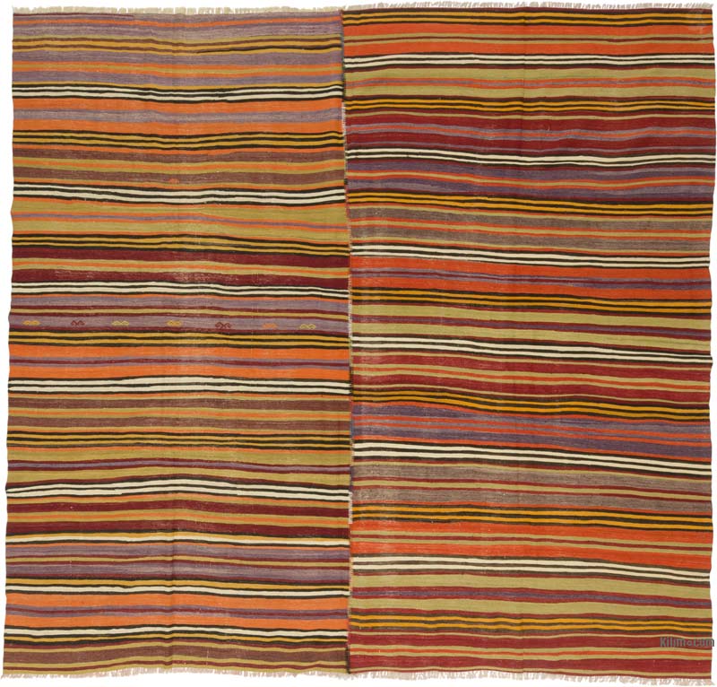 Vintage Turkish Kilim Rug - 8' 11" x 8' 8" (107" x 104") - K0085940