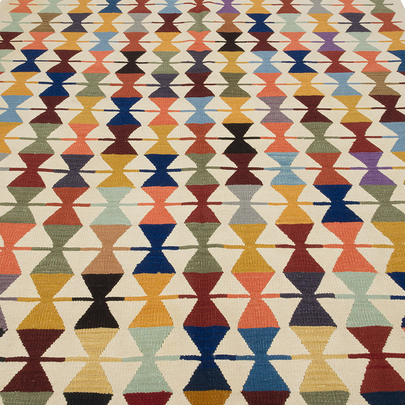New Handwoven Turkish Kilim Rug - 5' 9" x 8' 4" (69" x 100") - K0085990