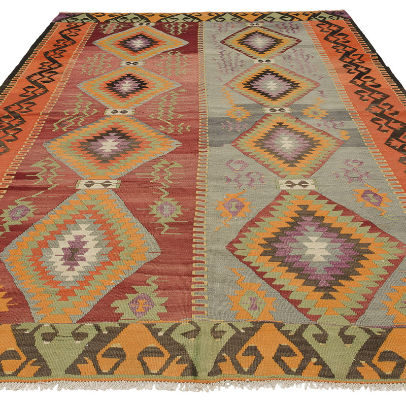 Vintage Esme Kilim Rug - 6' 4" x 10' 10" (76" x 130") - K0085991