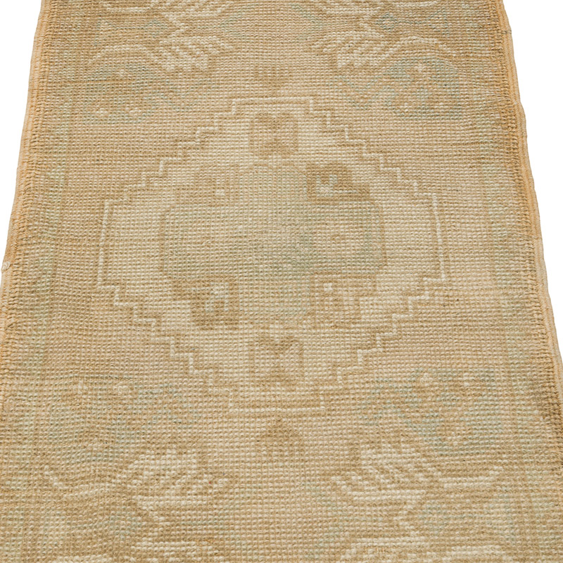 Vintage Turkish Hand-Knotted Rug - 1' 6" x 2' 11" (18" x 35") - K0086005