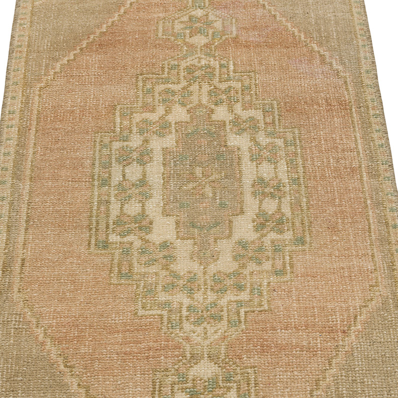 Vintage Turkish Hand-Knotted Rug - 1' 4" x 3' 2" (16" x 38") - K0086026