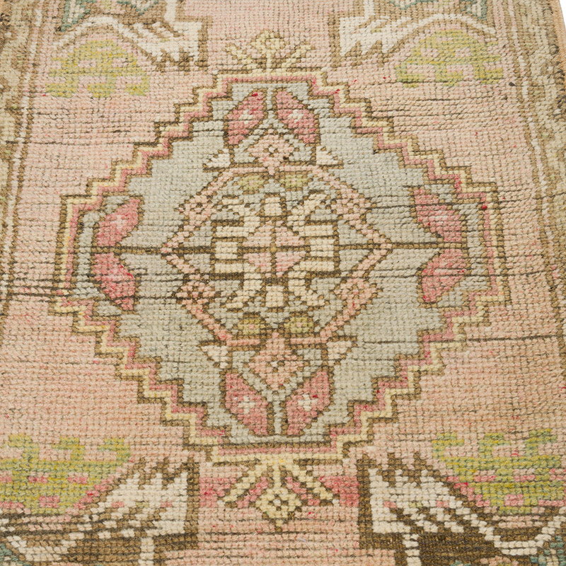 Vintage Turkish Hand-Knotted Rug - 1' 8" x 3' 2" (20" x 38") - K0086039