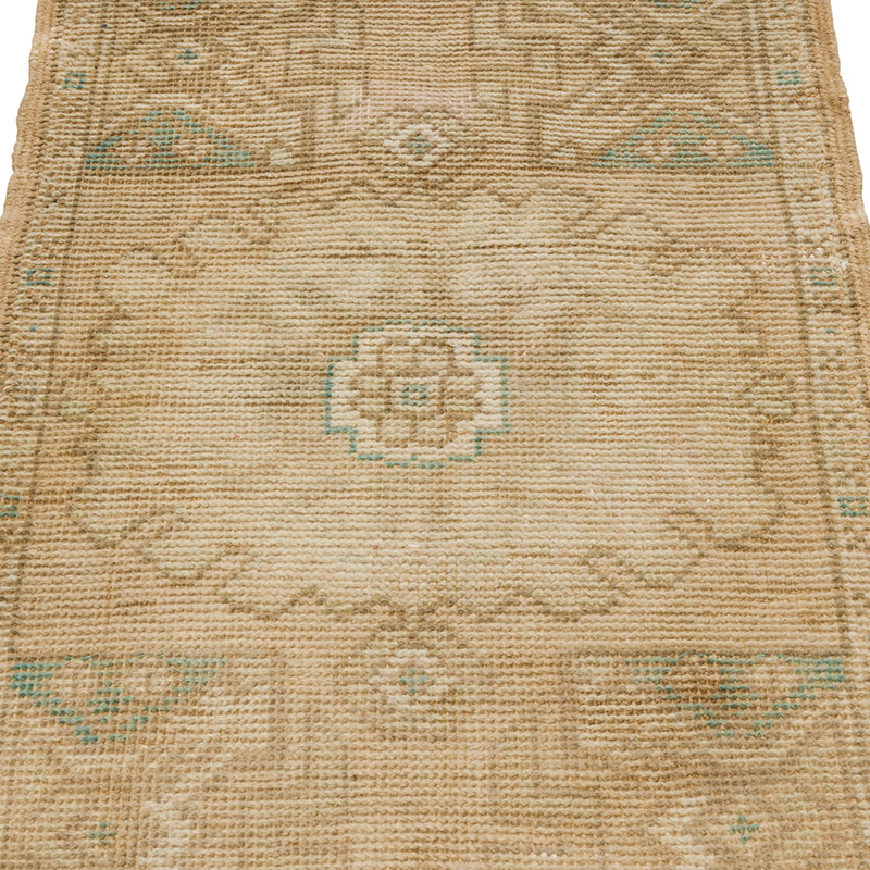 Vintage Turkish Hand-Knotted Rug - 1' 8" x 2' 9" (20" x 33") - K0086053