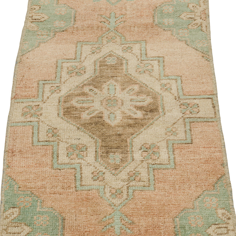 Vintage Turkish Hand-Knotted Rug - 1' 3" x 4' 4" (15" x 52") - K0086057