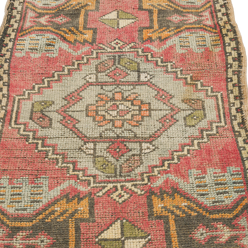Vintage Turkish Hand-Knotted Rug - 1' 8" x 3' 1" (20" x 37") - K0086065