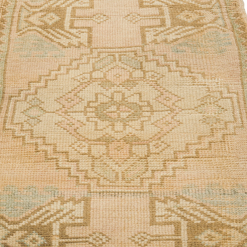 Vintage Turkish Hand-Knotted Rug - 1' 7" x 2' 9" (19" x 33") - K0086092