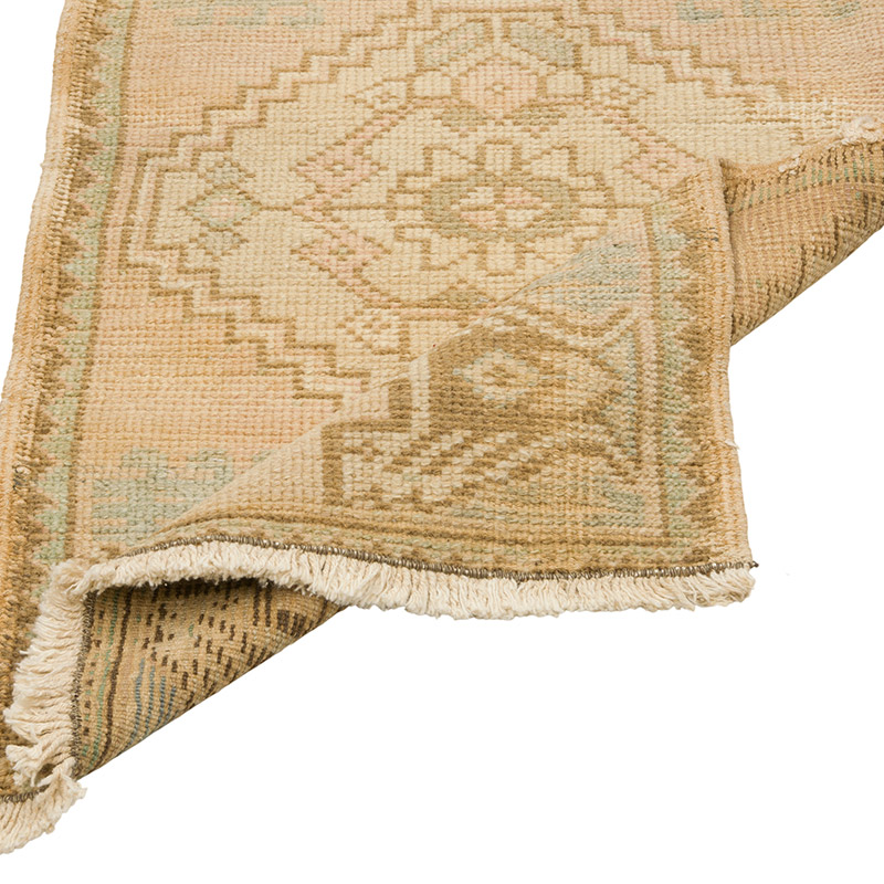 Vintage Turkish Hand-Knotted Rug - 1' 7" x 2' 9" (19" x 33") - K0086092