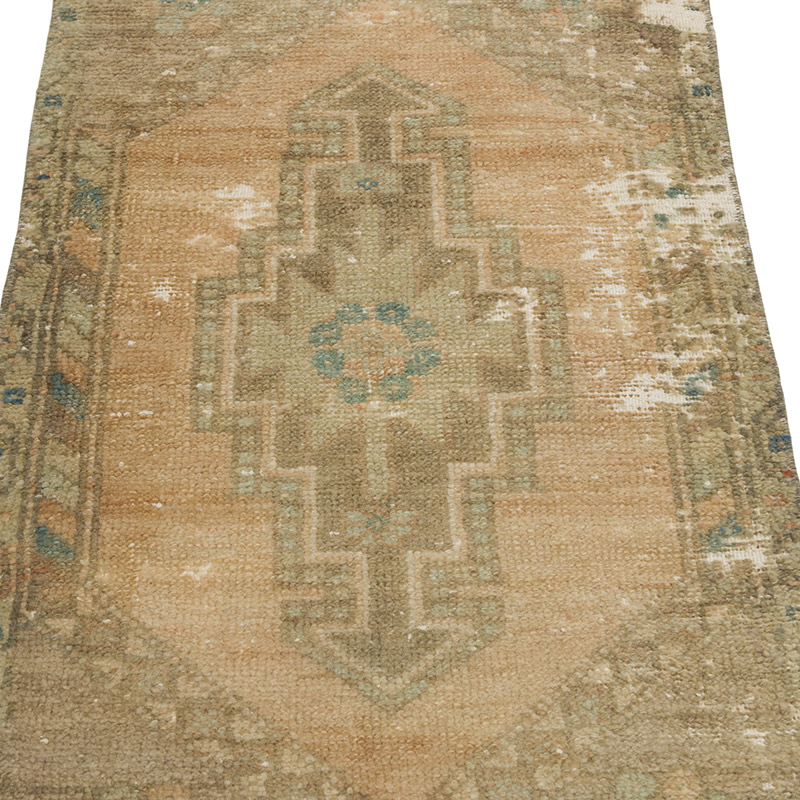 Vintage Turkish Hand-Knotted Rug - 1' 6" x 2' 7" (18" x 31") - K0086375