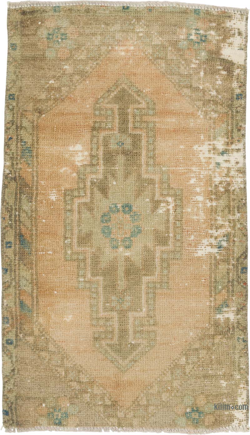 Vintage Turkish Hand-Knotted Rug - 1' 6" x 2' 7" (18" x 31") - K0086375