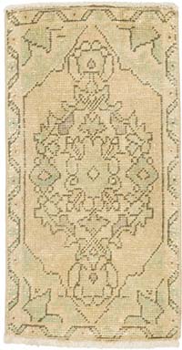 Vintage Turkish Hand-Knotted Rug - 1' 4" x 2' 7" (16" x 31")