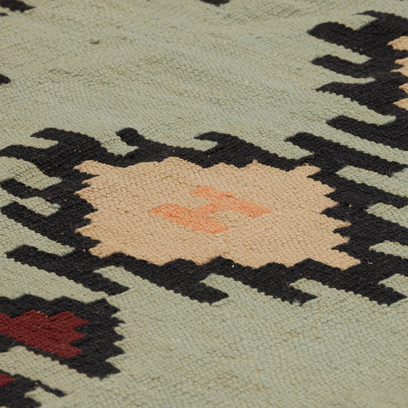 Vintage Turkish Kilim Rug - 5' 2" x 10' 10" (62" x 130") - K0086430