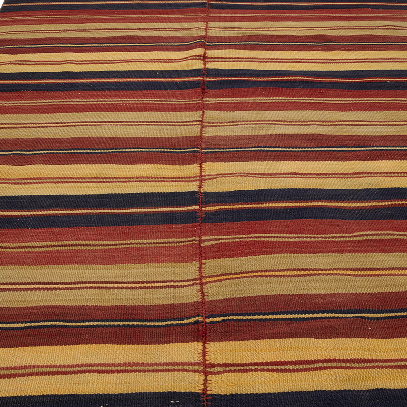 Vintage Anatolian Kilim Rug - 6' 2" x 10' 5" (74" x 125") - K0086436