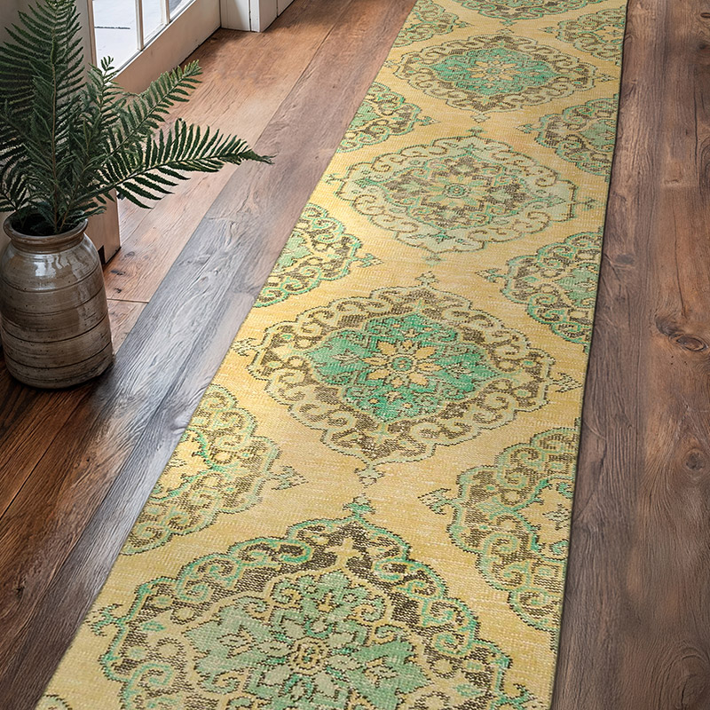 Vintage Turkish Hand-Knotted Runner - 2' 4" x 11' 3" (28" x 135") - K0086491