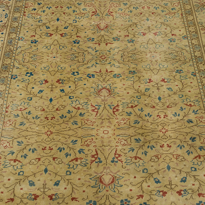 Vintage Turkish Hand-Knotted Rug - 4' 9" x 6' 9" (57" x 81") - K0086499