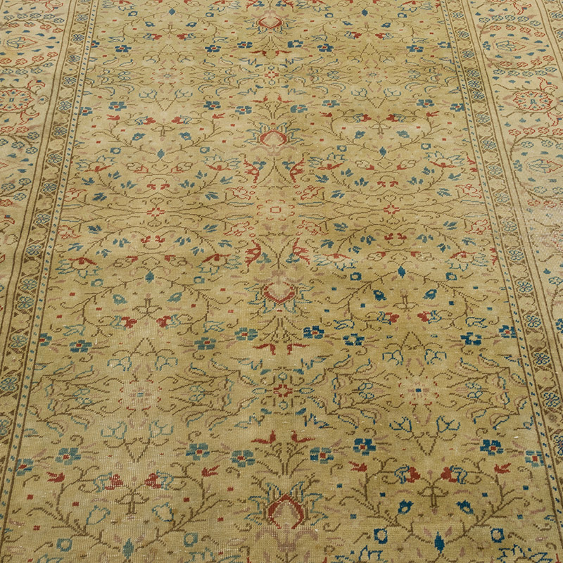 Vintage Turkish Hand-Knotted Rug - 4' 9" x 6' 9" (57" x 81") - K0086499