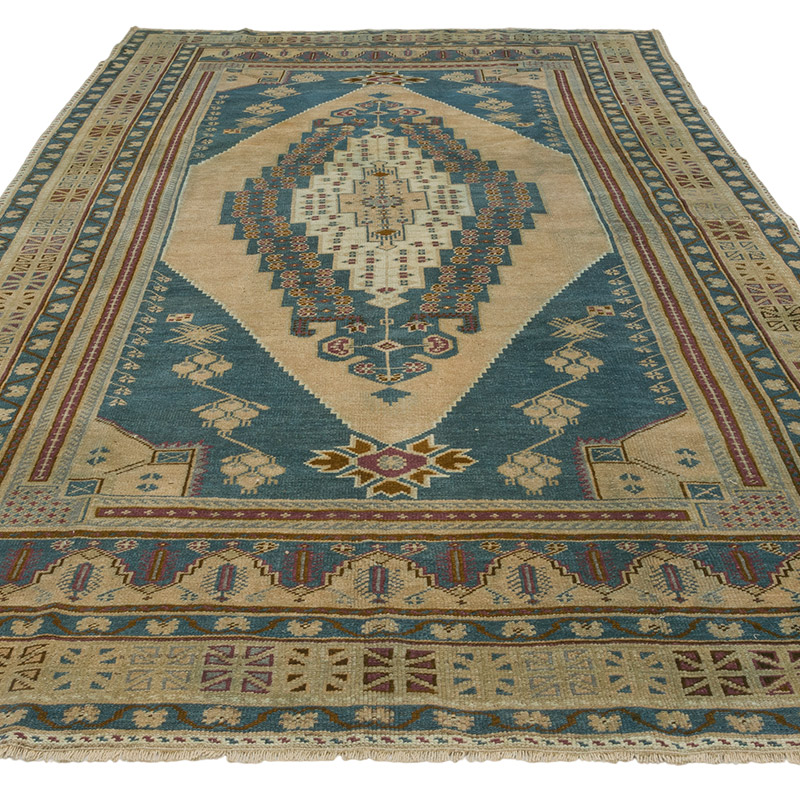 Vintage Turkish Hand-Knotted Rug - 5' 9" x 10' 3" (69" x 123") - K0086525