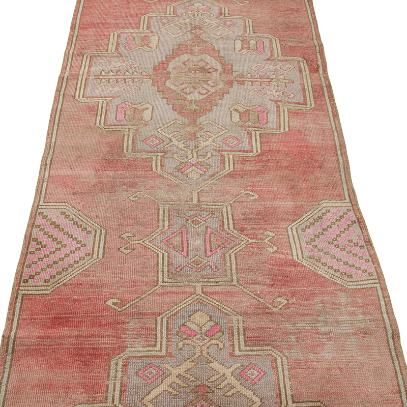 Vintage Turkish Hand-Knotted Runner - 2' 9" x 9' 1" (33" x 109") - K0086534