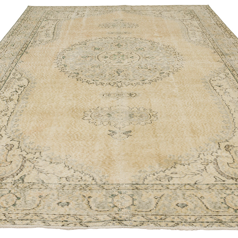 Vintage Turkish Hand-Knotted Rug - 6' 9" x 10' 8" (81" x 128") - K0086740