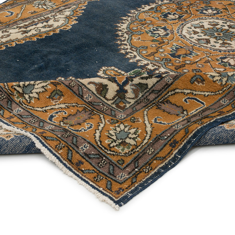 Vintage Turkish Hand-Knotted Rug - 7' 1" x 10' 5" (85" x 125") - K0086744