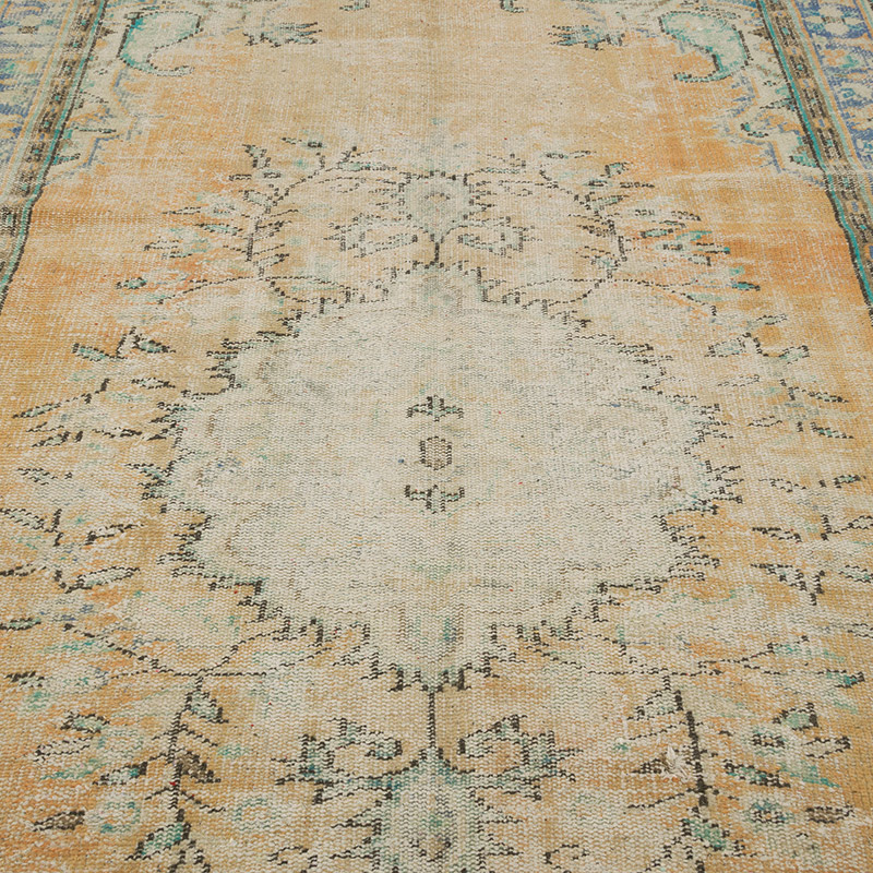 Vintage Turkish Hand-Knotted Rug - 5' 10" x 9' 3" (70" x 111") - K0086861