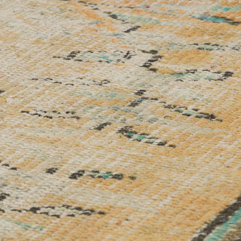 Vintage Turkish Hand-Knotted Rug - 5' 10" x 9' 3" (70" x 111") - K0086861
