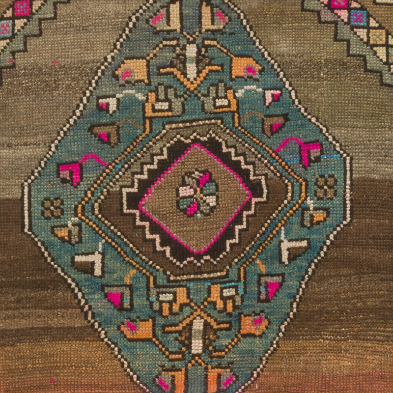 Vintage Turkish Hand-Knotted Rug - 2' 9" x 5' 8" (33" x 68") - K0086877