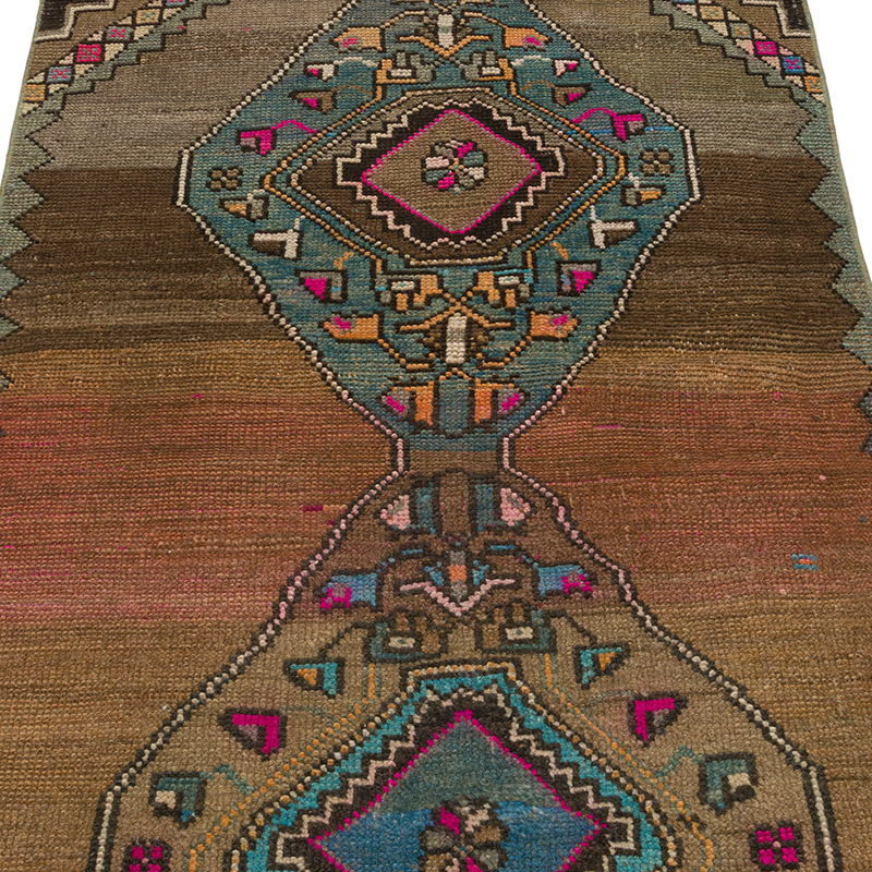 Vintage Turkish Hand-Knotted Rug - 2' 9" x 5' 8" (33" x 68") - K0086877