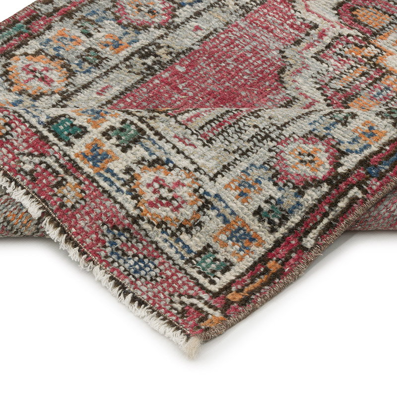 Vintage Turkish Hand-Knotted Rug - 2' 3" x 4' 5" (27" x 53") - K0086893