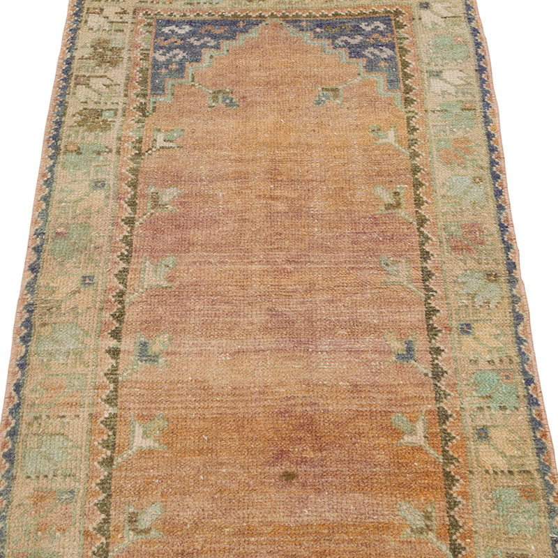 Vintage Turkish Hand-Knotted Rug - 2' 1" x 3' 8" (25" x 44") - K0086899