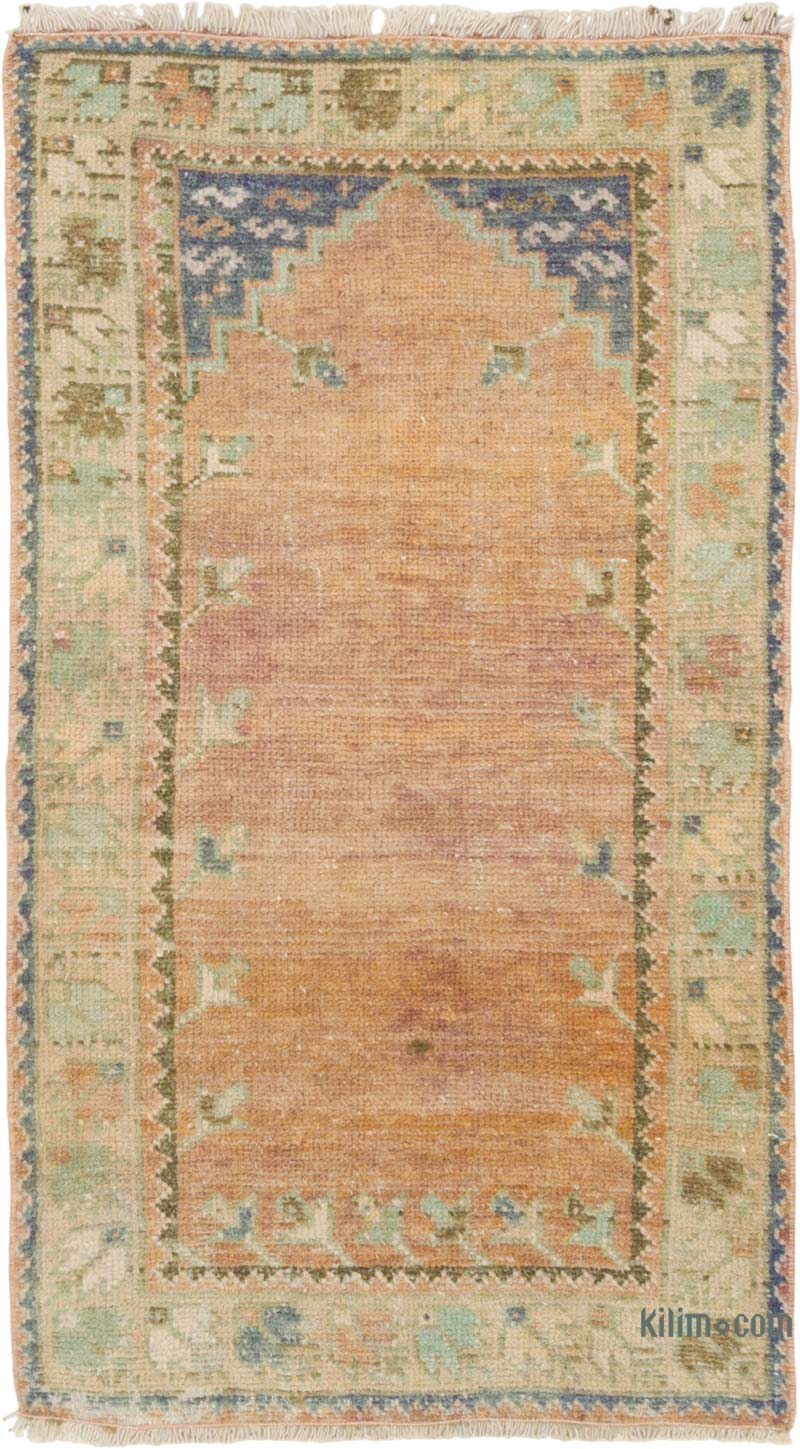 Vintage Turkish Hand-Knotted Rug - 2' 1" x 3' 8" (25" x 44") - K0086899