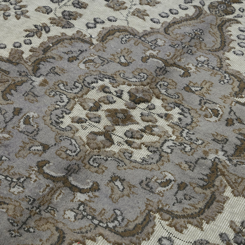 Hand Carved Over-Dyed Rug - 5' 9" x 9' 2" (69" x 110") - K0087080