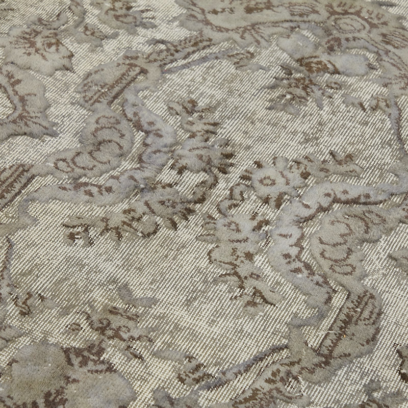 Hand Carved Over-Dyed Rug - 5' 6" x 9' 5" (66" x 113") - K0087118