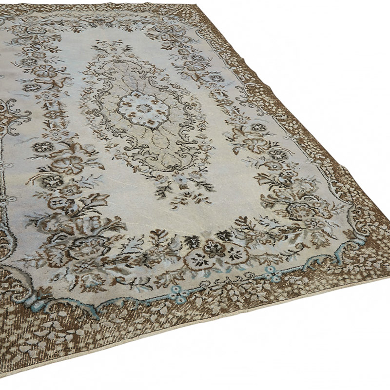 Hand Carved Over-Dyed Rug - 5' 10" x 10' 6" (70" x 126") - K0087141