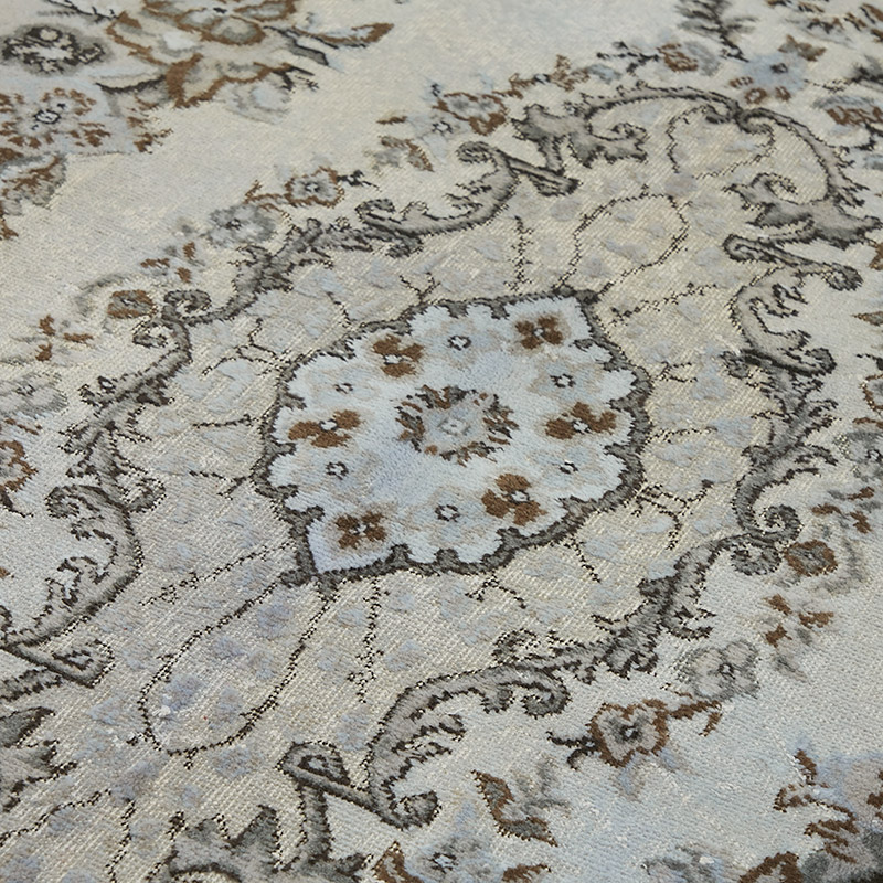 Hand Carved Over-Dyed Rug - 5' 10" x 10' 6" (70" x 126") - K0087141