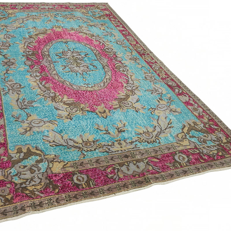 Hand Carved Over-Dyed Rug - 5' 10" x 10' 5" (70" x 125") - K0087145