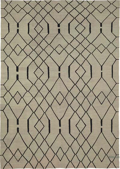 New Hand-Woven Kilim Rug