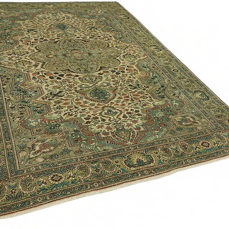 Vintage Turkish Hand-Knotted Rug - 6' 8" x 9' 5" (80" x 113") - K0087340
