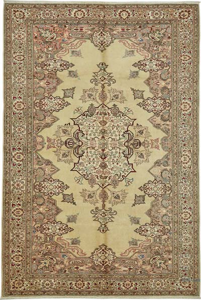 Vintage Turkish Hand-Knotted Rug - 6' 6" x 9' 5" (78" x 113")