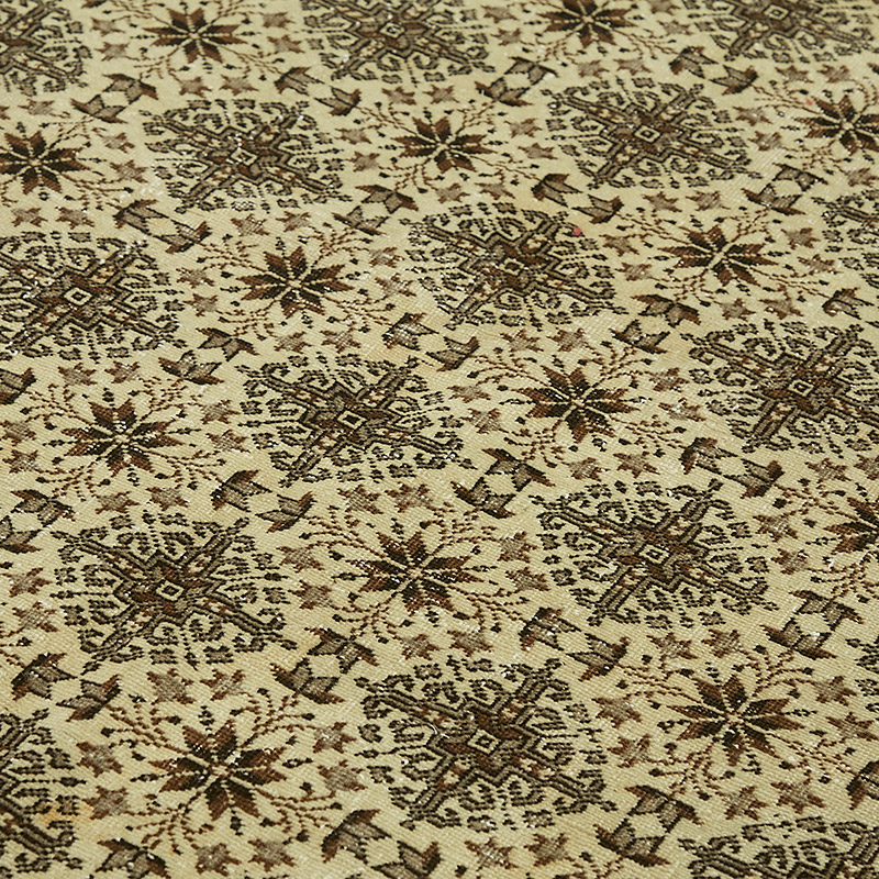 Vintage Turkish Hand-Knotted Rug - 6' 6" x 9' 6" (78" x 114") - K0087406