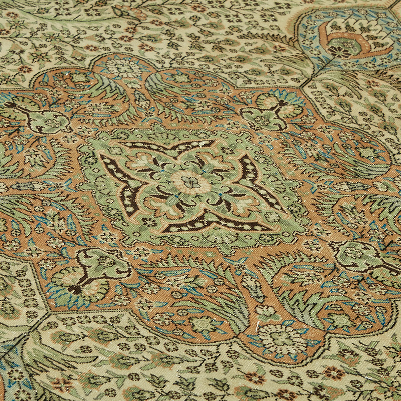 Vintage Turkish Hand-Knotted Rug - 6' 7" x 10'  (79" x 120") - K0087410