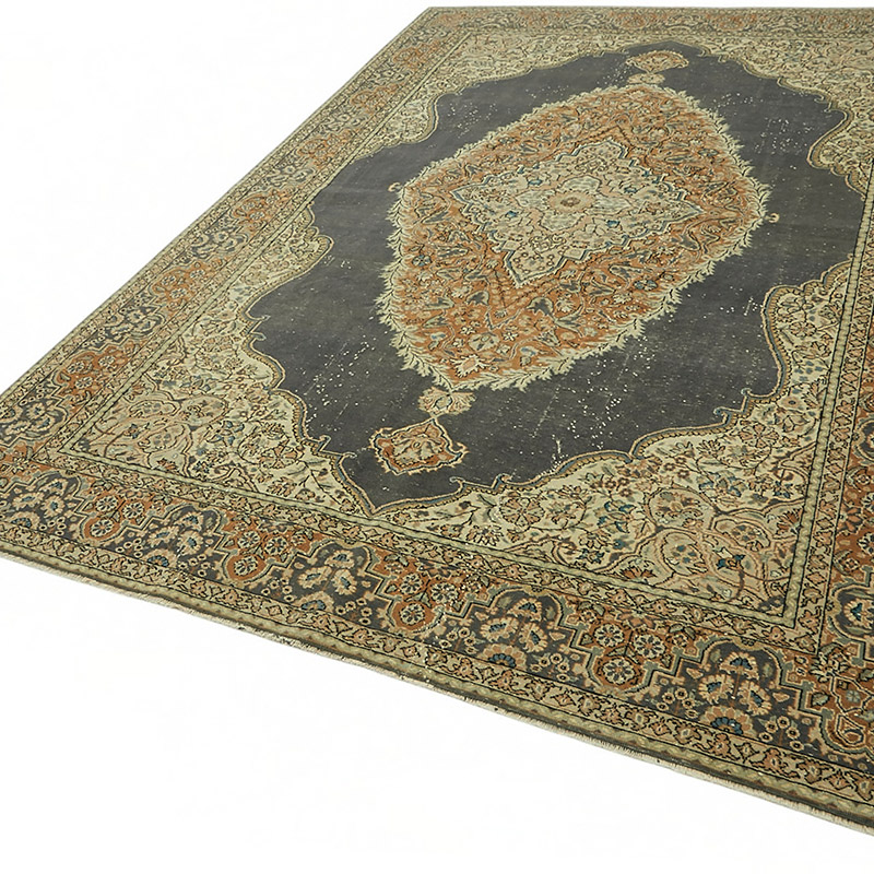 Vintage Turkish Hand-Knotted Rug - 6' 11" x 10' 3" (83" x 123") - K0087411