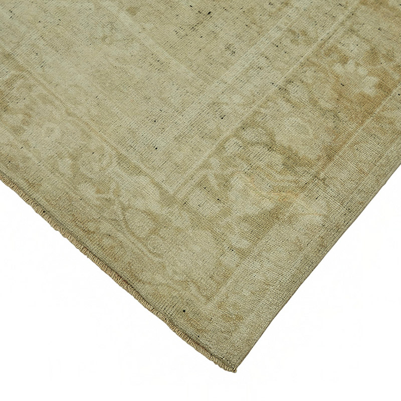 Vintage Turkish Hand-Knotted Rug - 6' 3" x 10'  (75" x 120") - K0087583