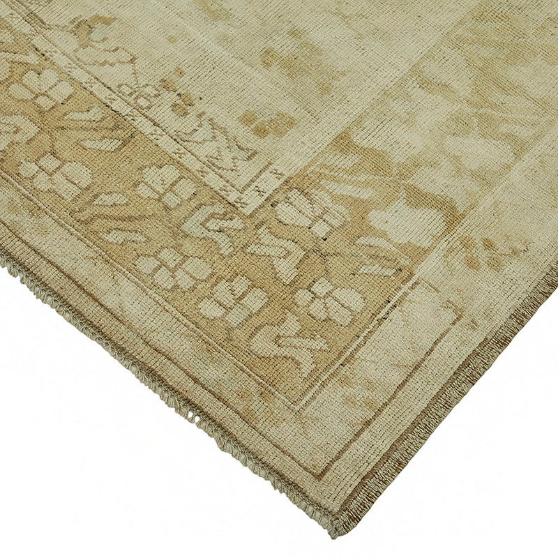Vintage Turkish Hand-Knotted Rug - 5' 9" x 10' 2" (69" x 122") - K0087585