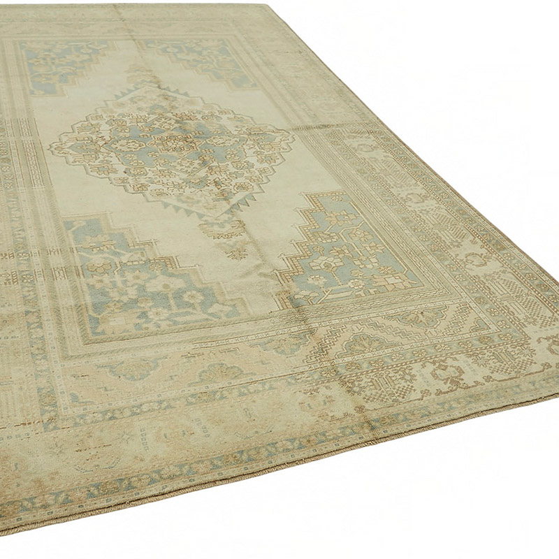 Vintage Turkish Hand-Knotted Rug - 6' 7" x 10' 11" (79" x 131") - K0087600