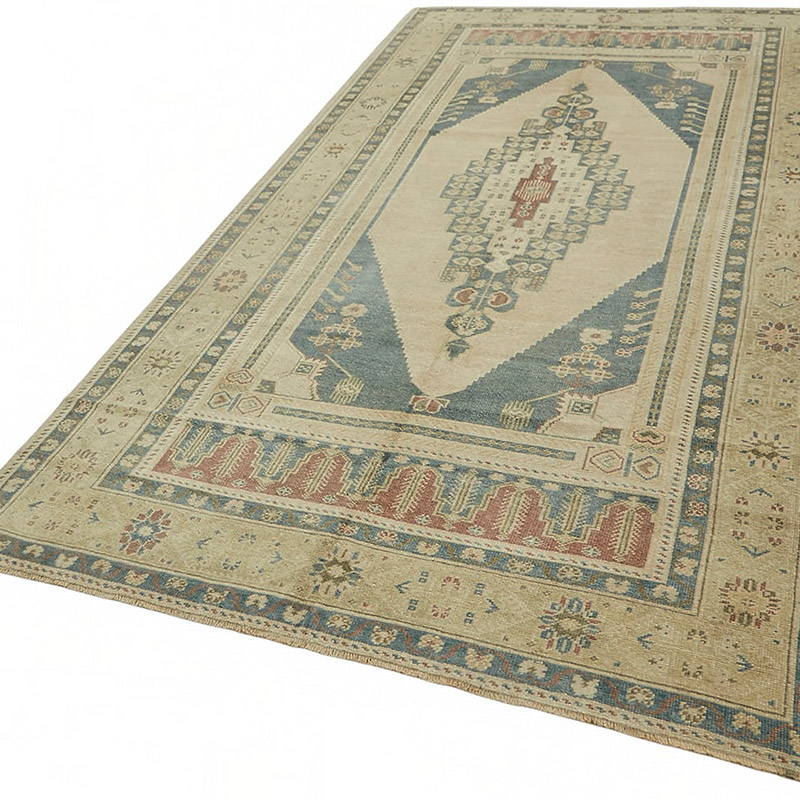Vintage Turkish Hand-Knotted Rug - 5' 1" x 10' 4" (61" x 124") - K0087606