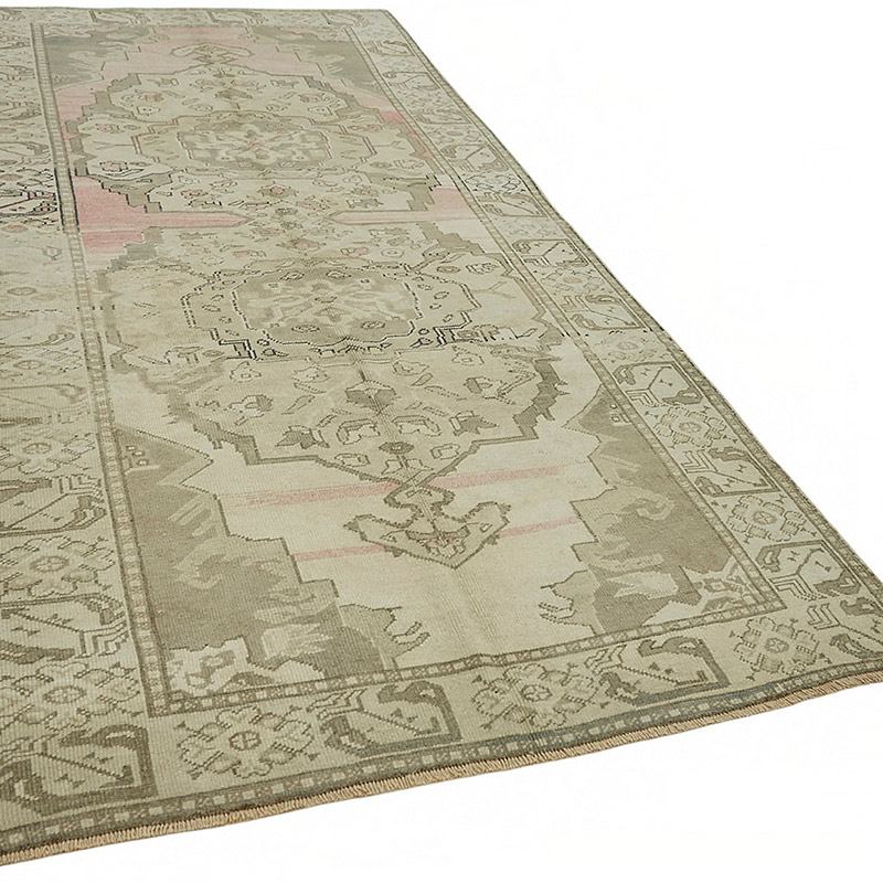 Vintage Turkish Hand-Knotted Rug - 5' 2" x 11' 2" (62" x 134") - K0087633