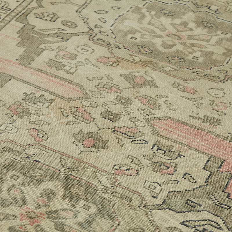 Vintage Turkish Hand-Knotted Rug - 5' 2" x 11' 2" (62" x 134") - K0087633