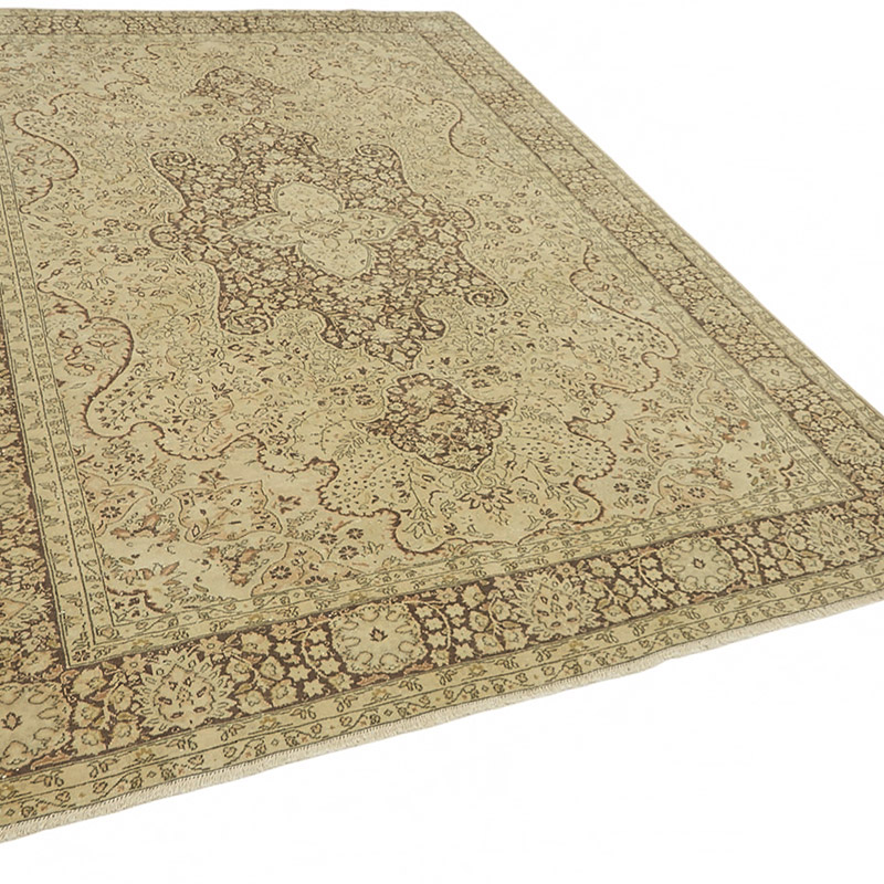 Vintage Hand-Knotted Oriental Rug - 6' 9" x 9' 11" (81" x 119") - K0087670